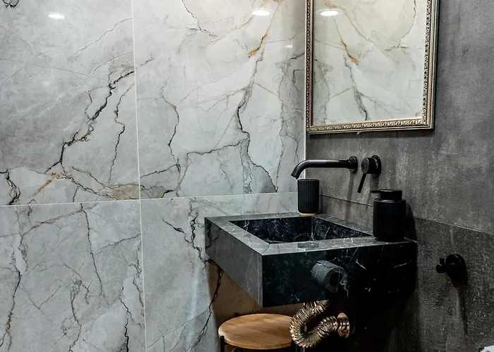 Slona, Heritage In Old Town *